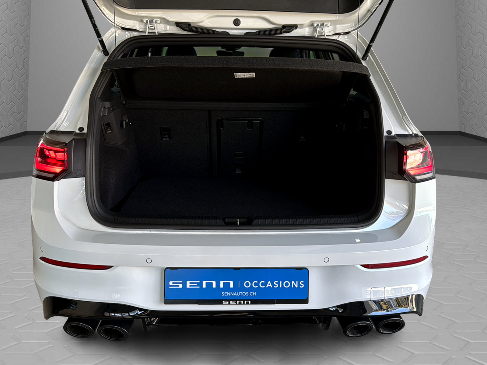 VW Golf 2.0 TSI R Black Edition DSG 4 Motion-image-9