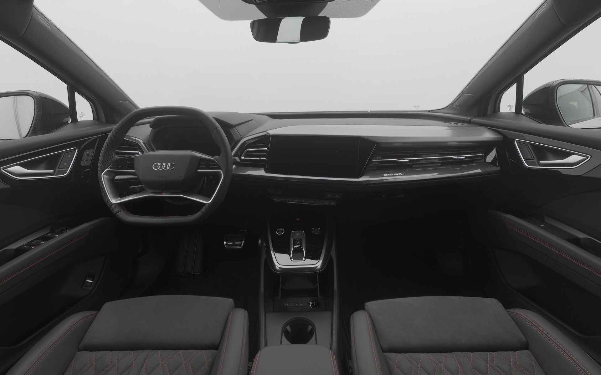 AUDI Q4 Sportback e-tron 45 Edition Swiss Ski quattro mit Anhängerkupplung-image-7