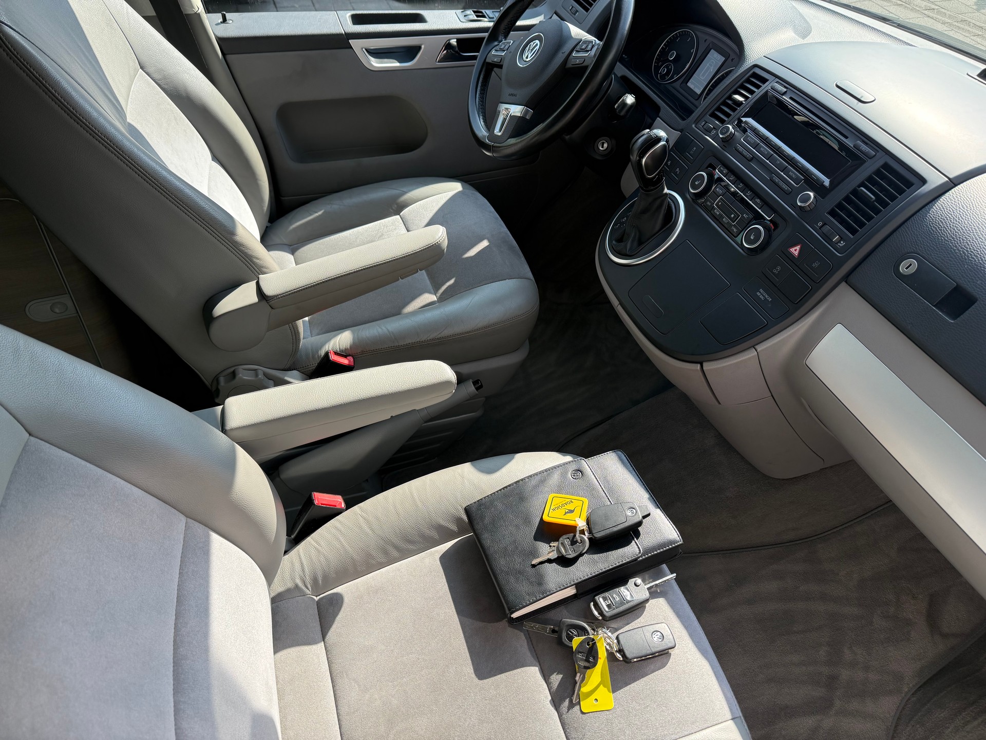 VW T5 California 2.0 Bi-TDI Comfortline Travel 4Motion DSG-image-10