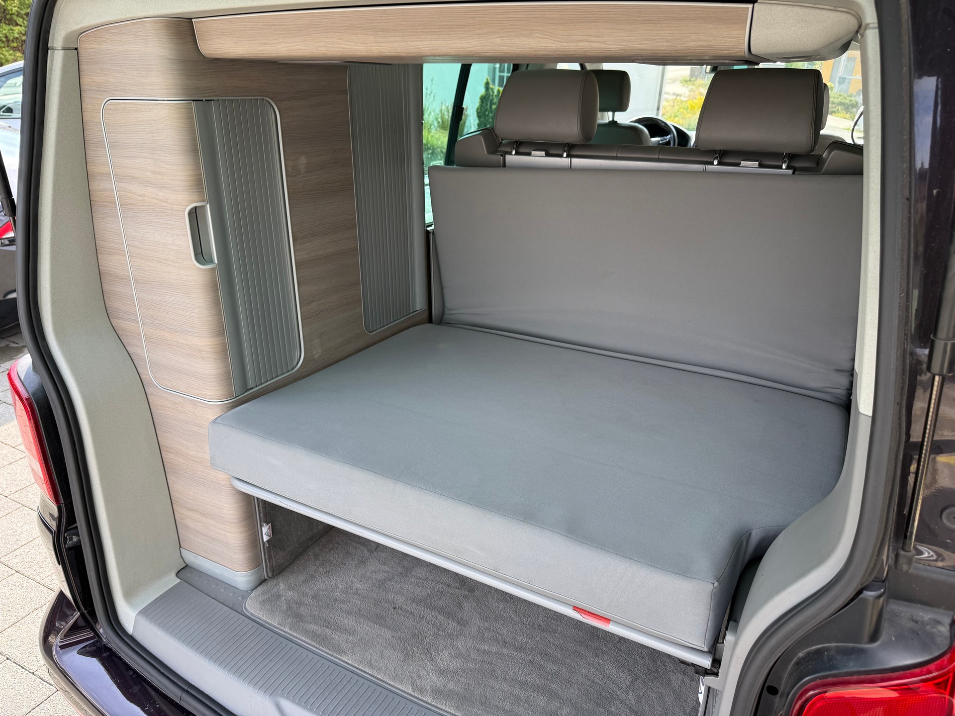 VW T5 California 2.0 Bi-TDI Comfortline Travel 4Motion DSG-image-9