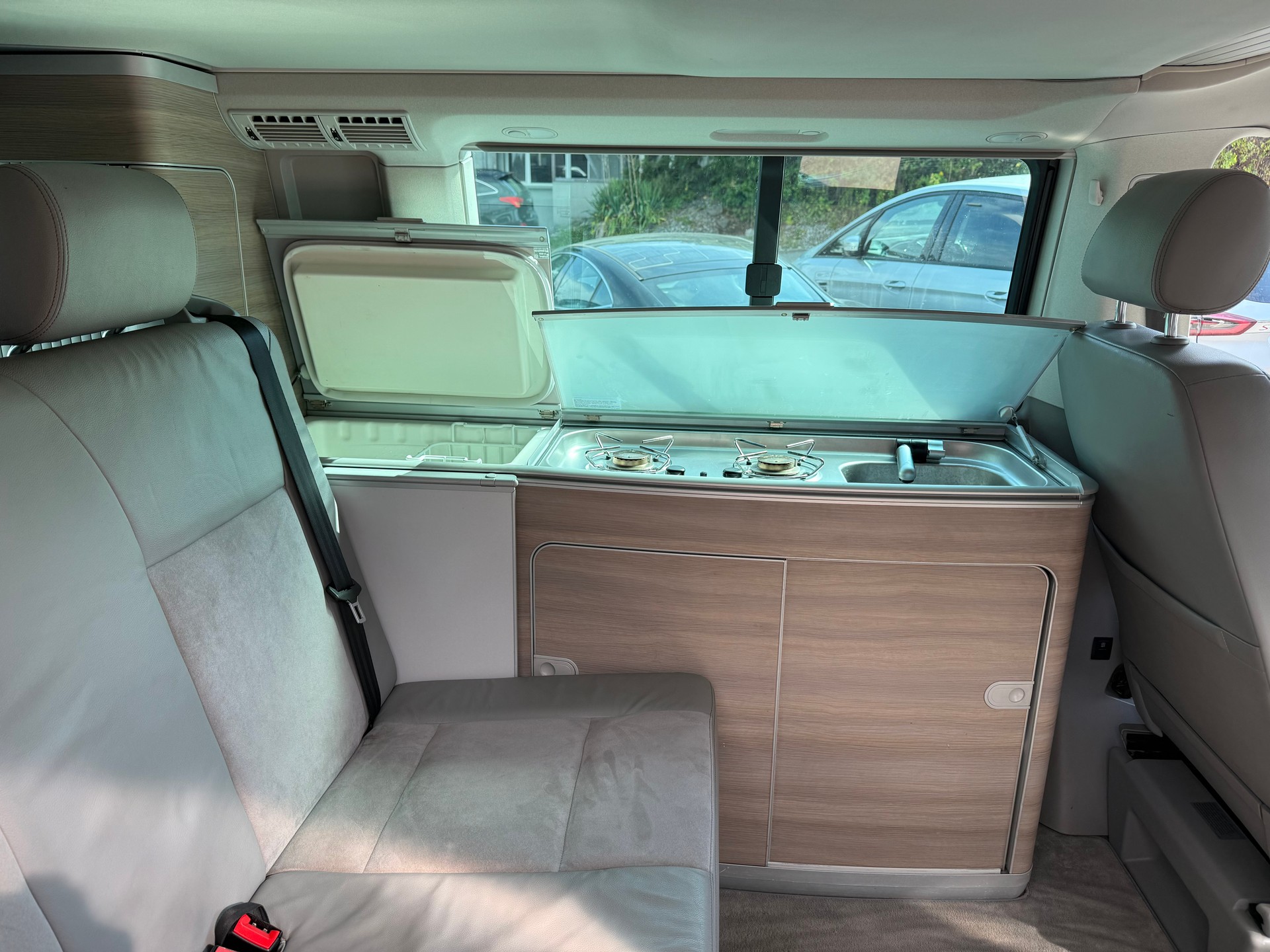 VW T5 California 2.0 Bi-TDI Comfortline Travel 4Motion DSG-image-4