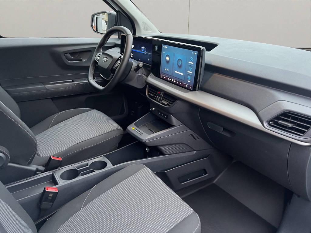 FORD E-Transit Courier Van Trend-image-8