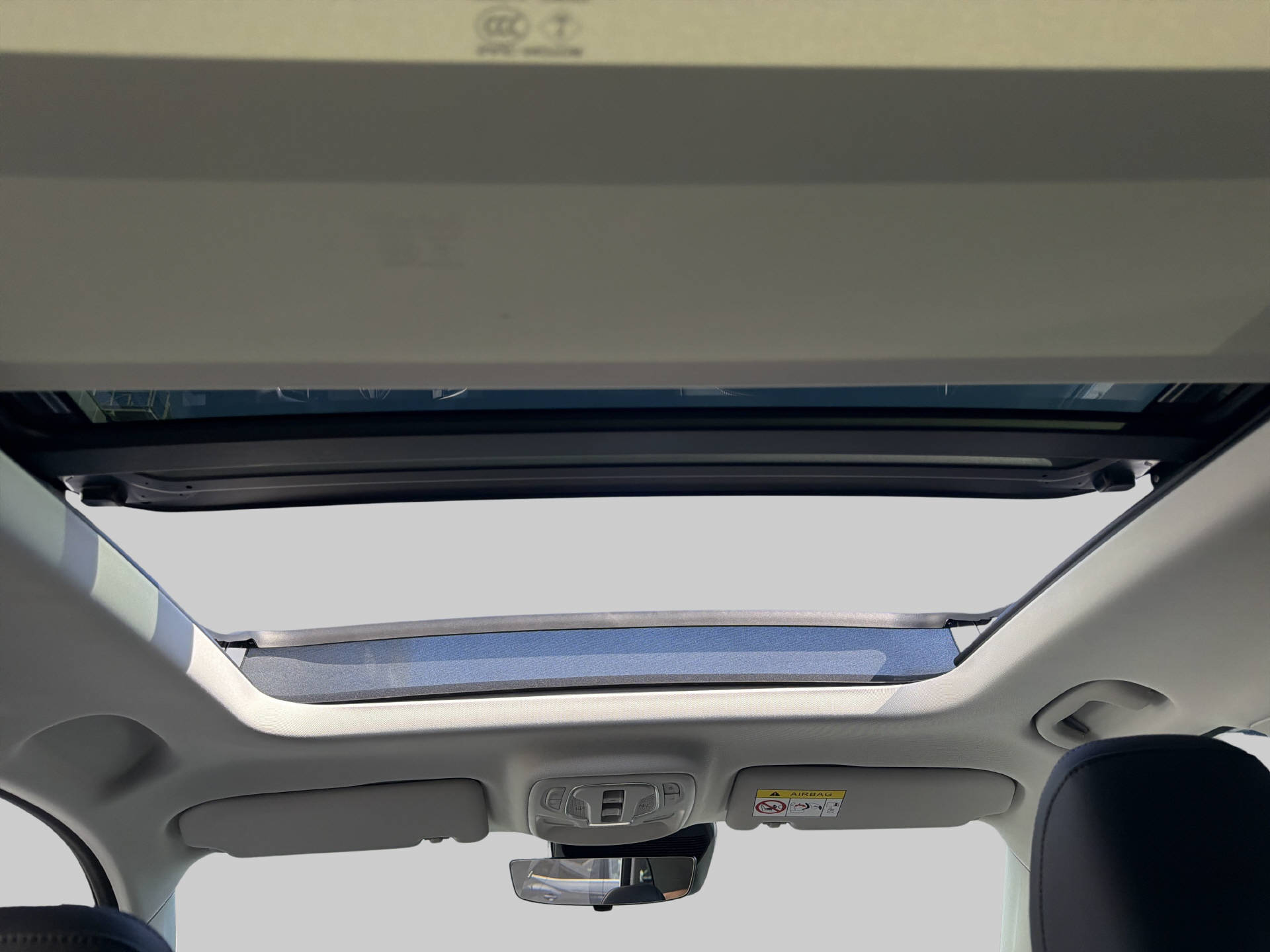 MG ZS 1.5 Hybrid+ Luxury-image-9
