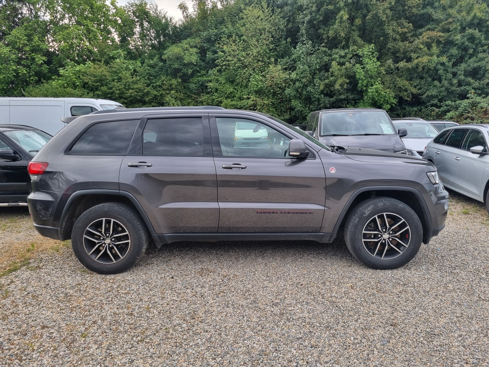 JEEP Grand Cherokee 3.0 CRD Overland Automatic-image-2