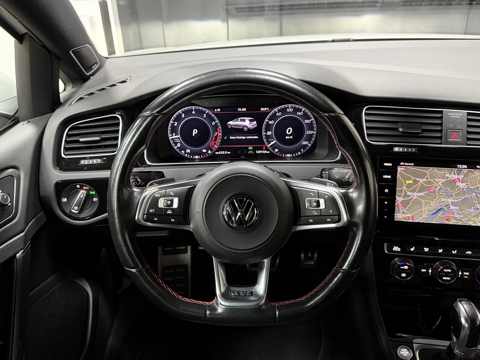 VW Golf 2.0 TSI GTI DSG-image-15