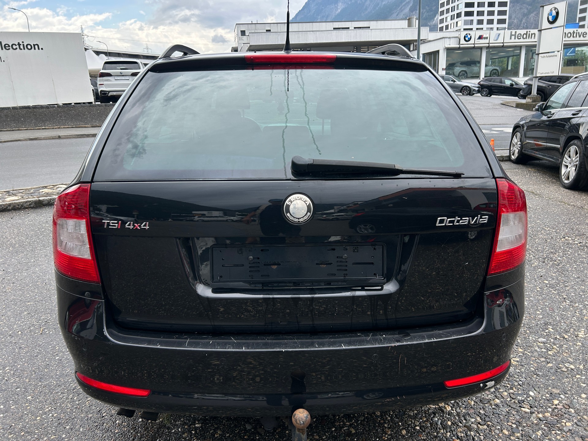SKODA Octavia Combi 1.8 TSI Swiss Adventure 4x4-image-5