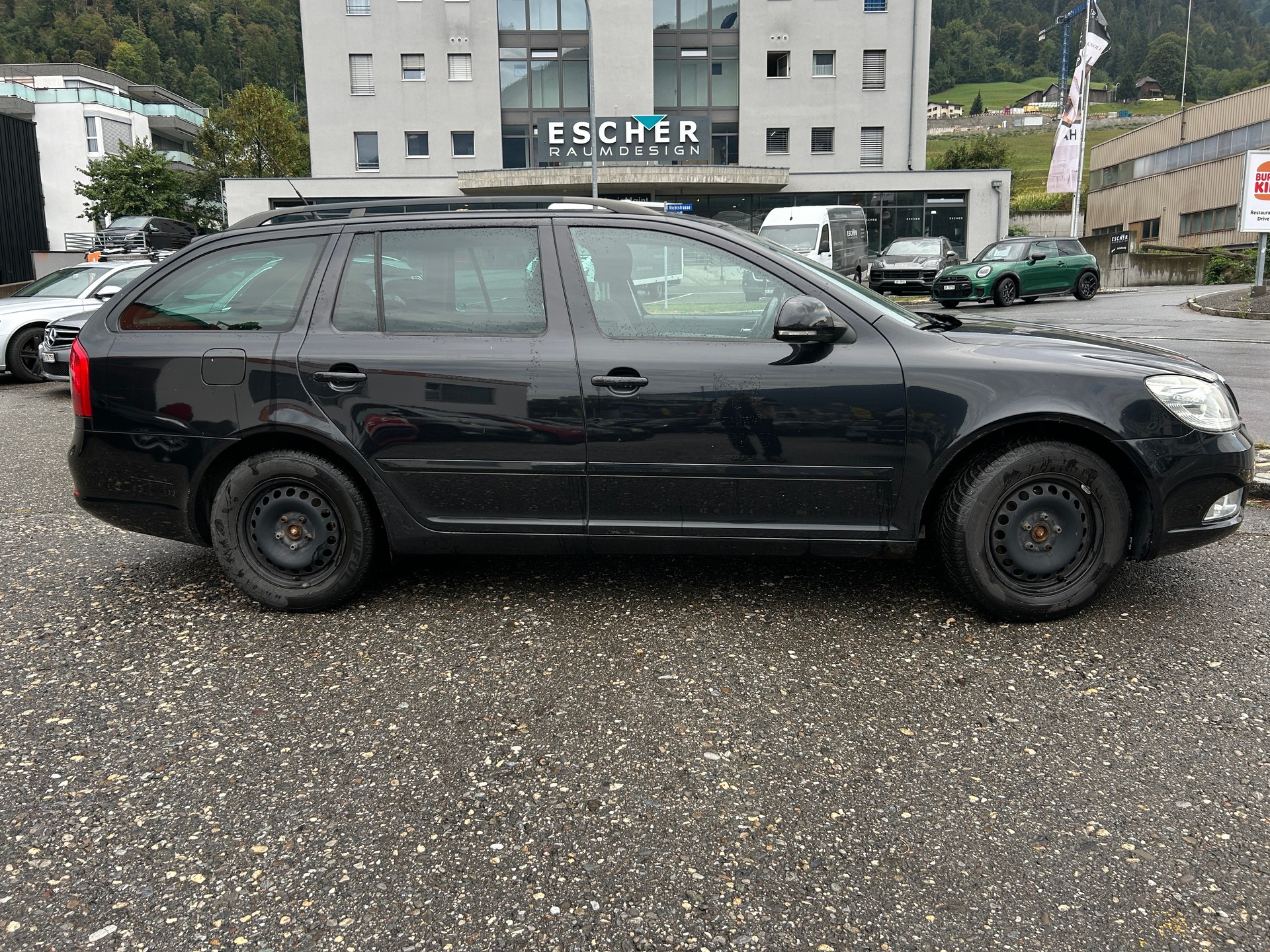 SKODA Octavia Combi 1.8 TSI Swiss Adventure 4x4-image-3
