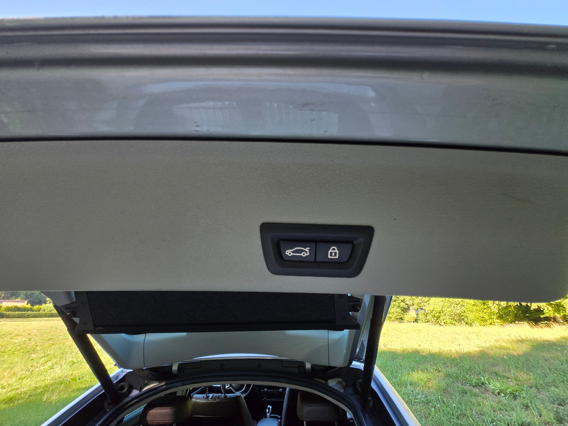 BMW X4 20d xDrive-image-18
