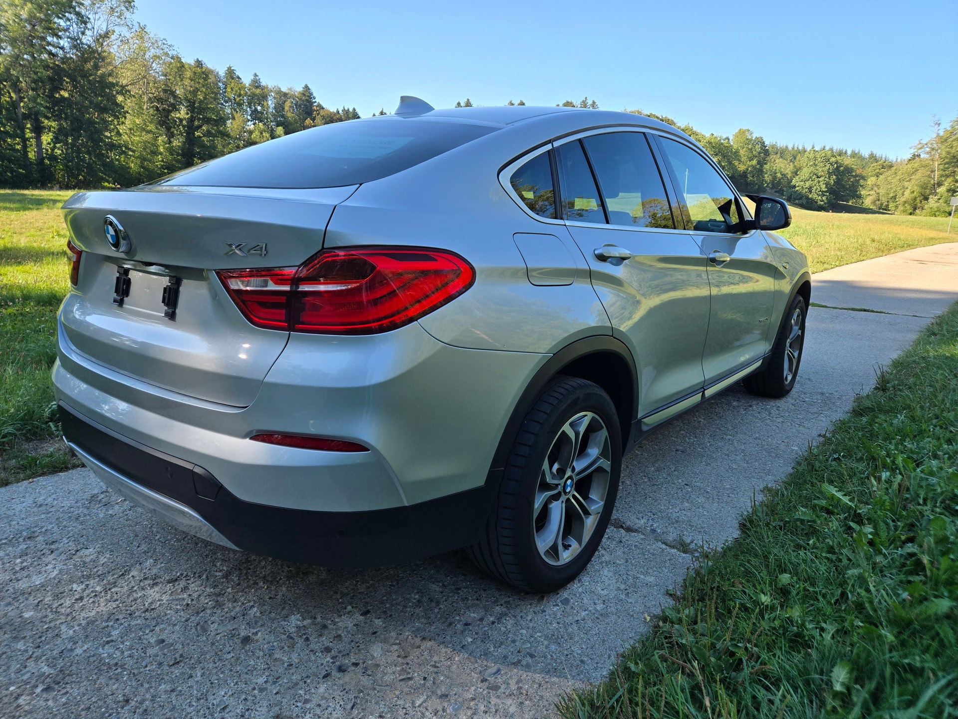 BMW X4 20d xDrive-image-2