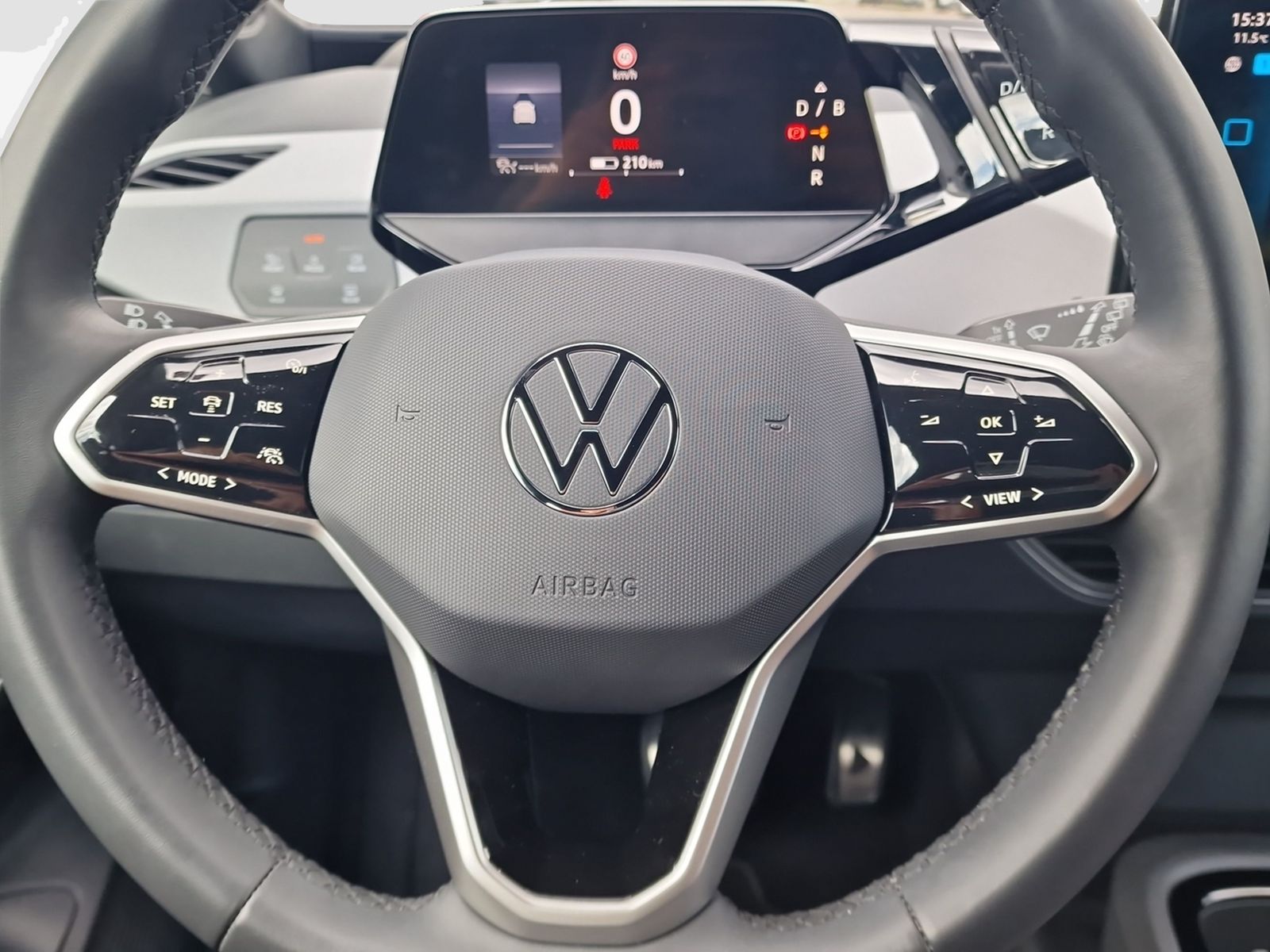 VW ID.3 Pro S-image-11