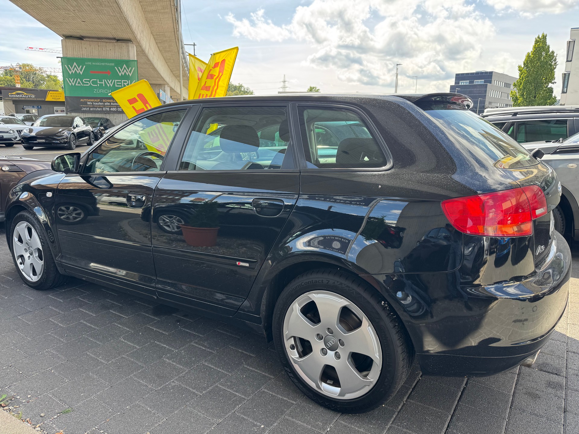 AUDI A3 Sportback 2.0 TDI Ambition-image-2
