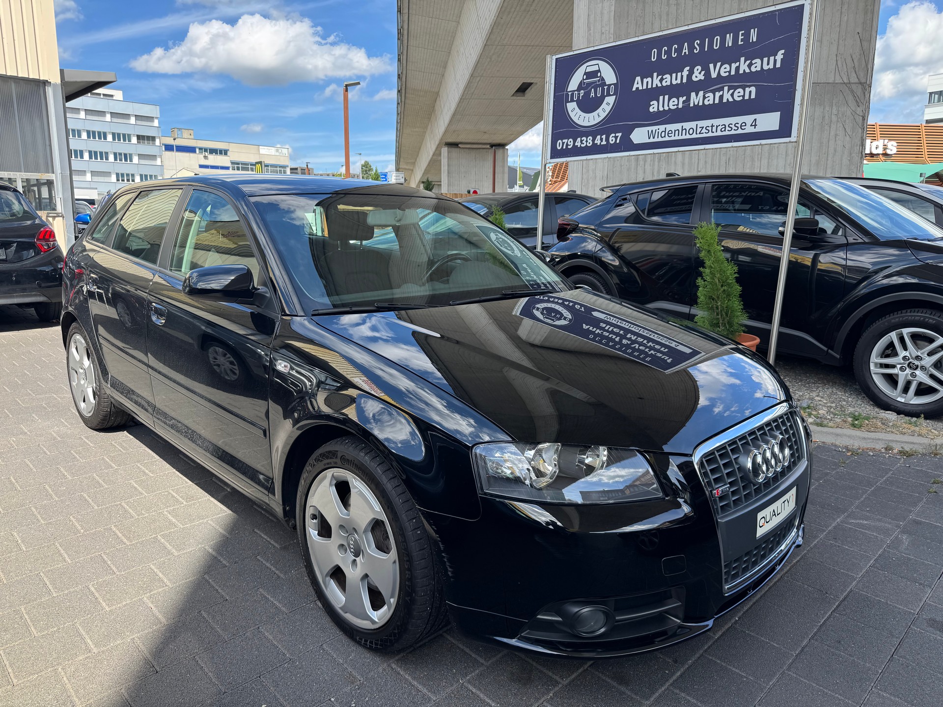 AUDI A3 Sportback 2.0 TDI Ambition-image-0