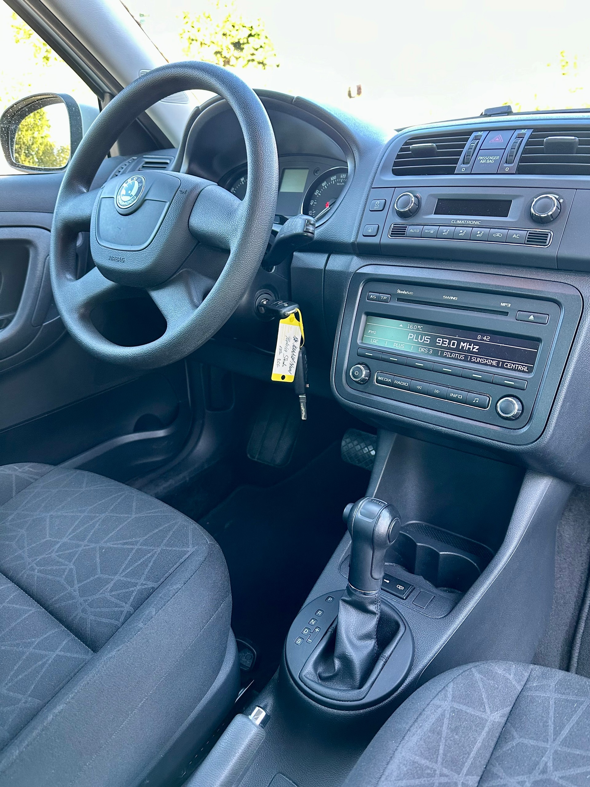 SKODA Fabia 1.2 TSI Ambition Plus DSG-image-9