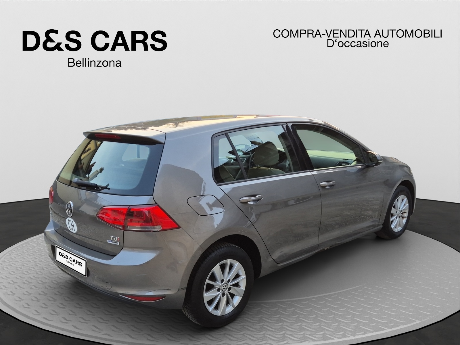 VW Golf 1.6 TDI Trendline-image-4