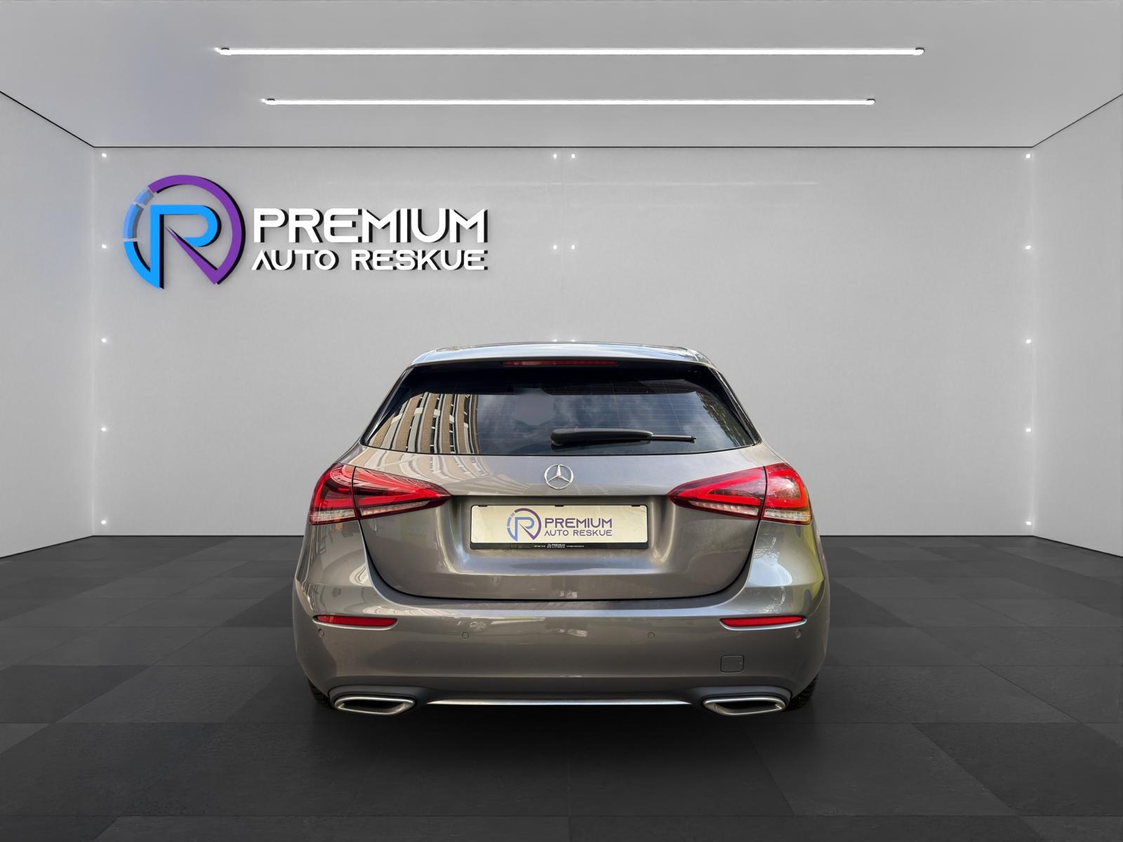MERCEDES-BENZ A 200 7G-DCT-image-4