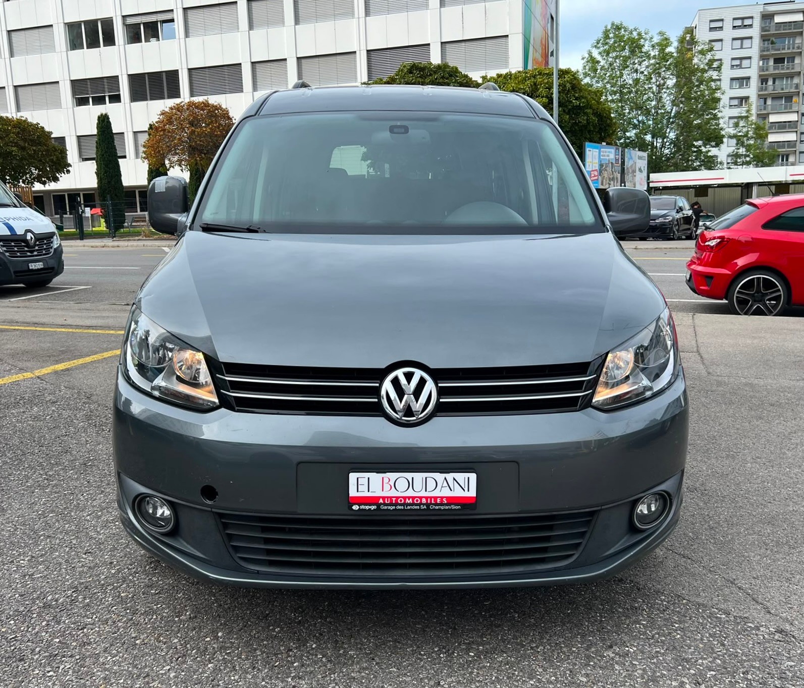 VW Caddy Maxi 1.6 TDI CR Comfortline DSG-image-1