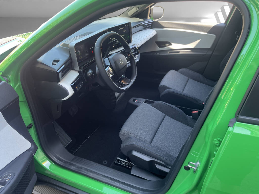 RENAULT R5 E-Tech Comfort Range evolution-image-3