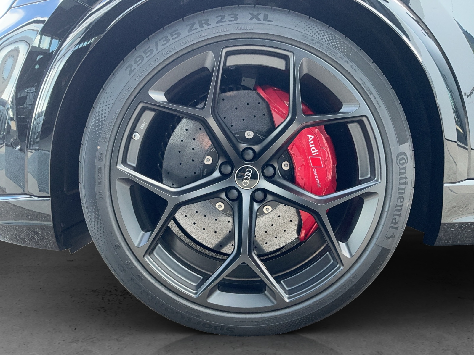 AUDI RSQ8 performance quattro-image-12