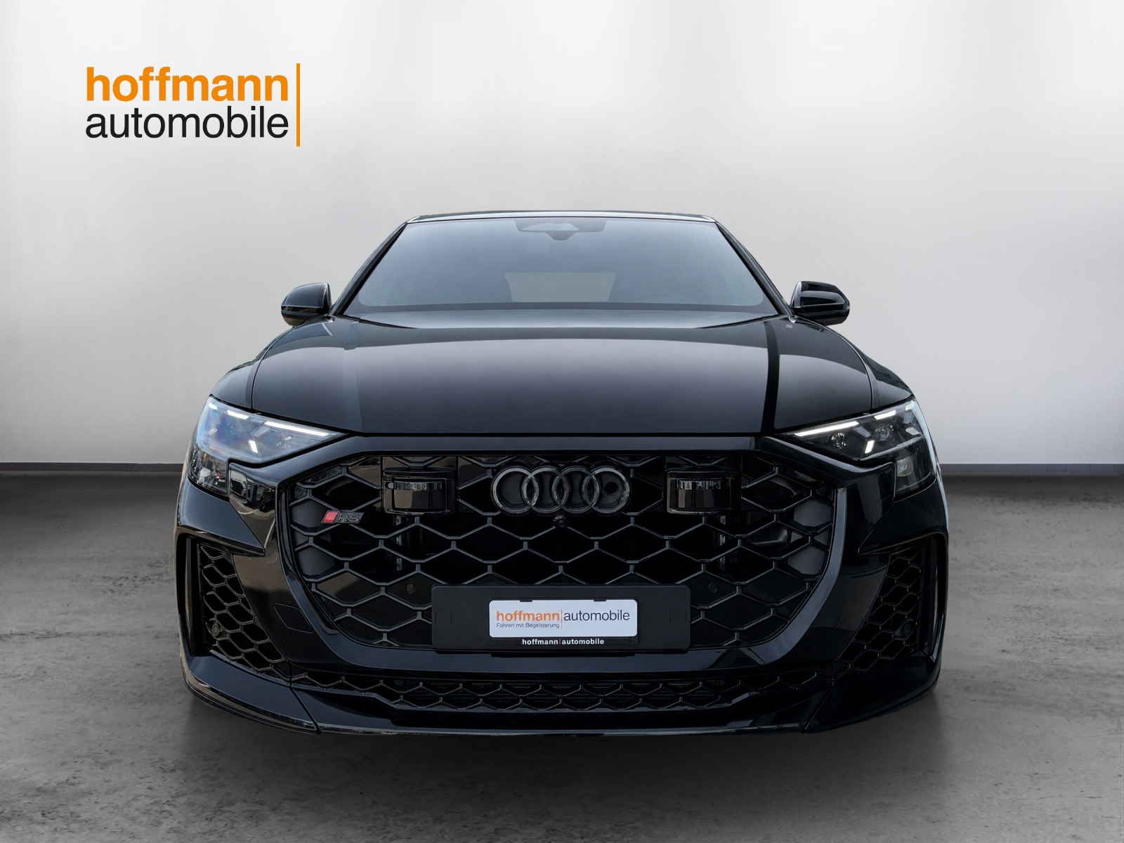 AUDI RSQ8 performance quattro-image-1