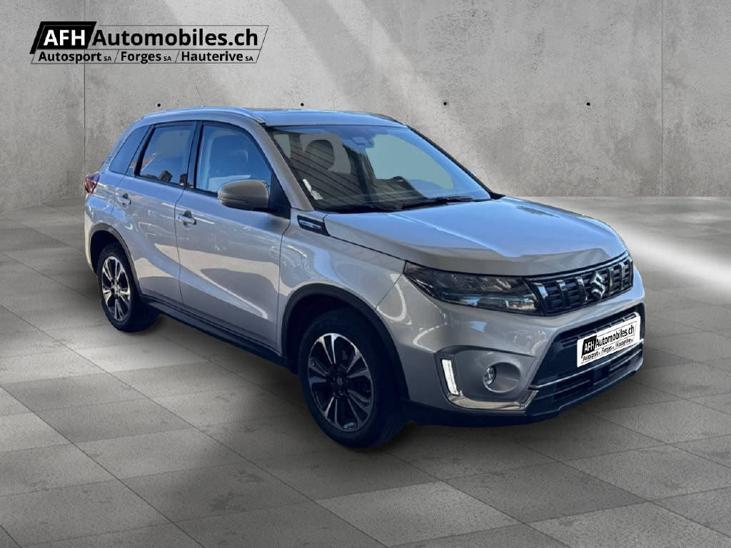 SUZUKI Vitara 1.5 Compact Top Hybrid 4x4-image-6