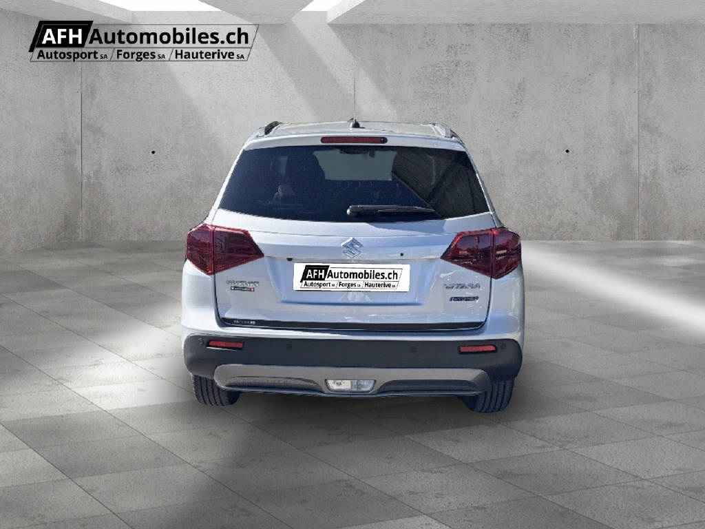 SUZUKI Vitara 1.5 Compact Top Hybrid 4x4-image-3