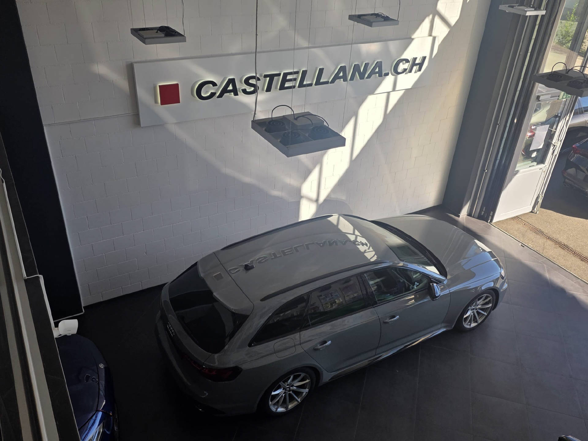 AUDI RS4 Avant 2.9 V6 TFSI quattro T-Tronic-image-4