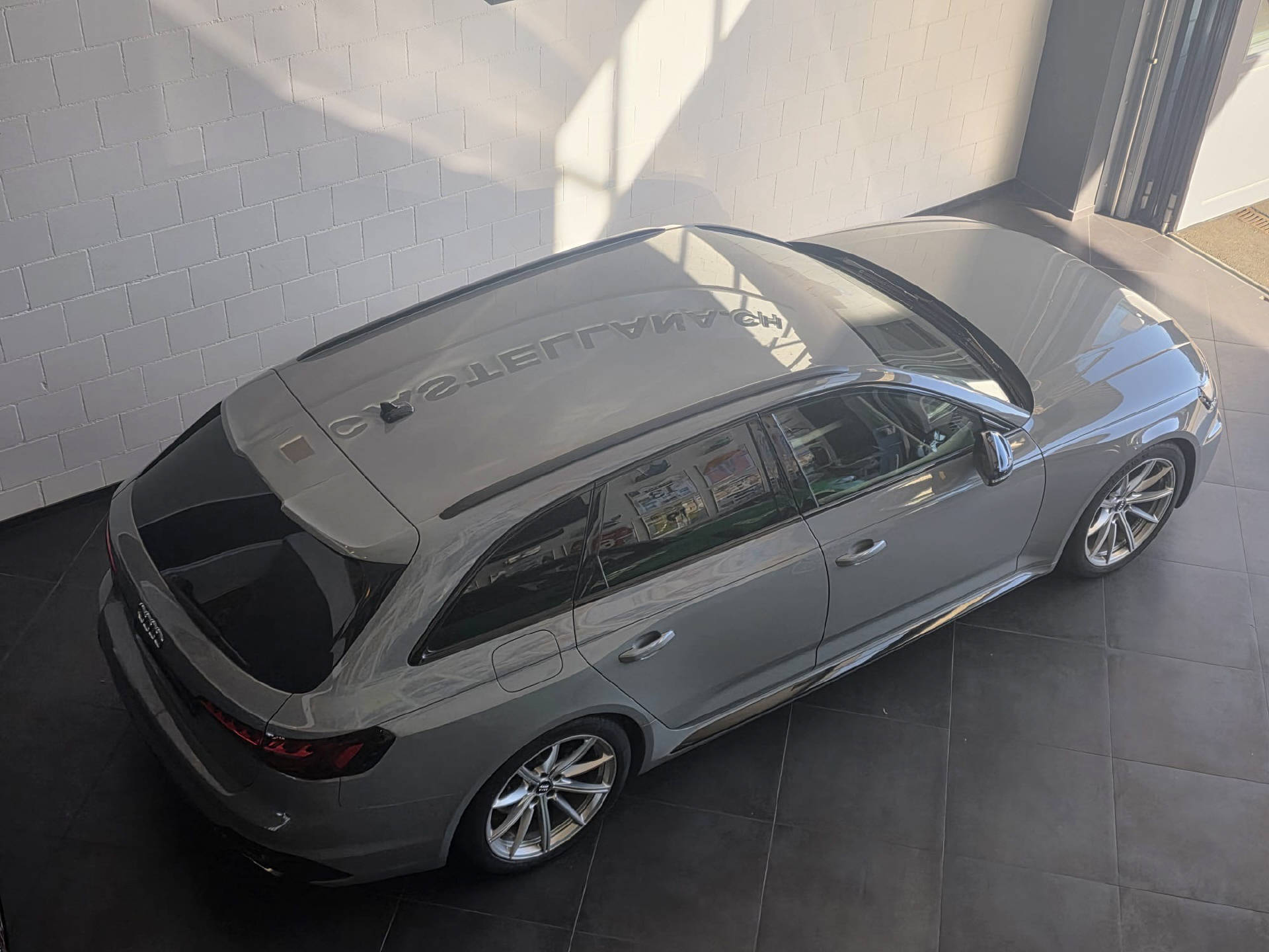 AUDI RS4 Avant 2.9 V6 TFSI quattro T-Tronic-showroom-element-3