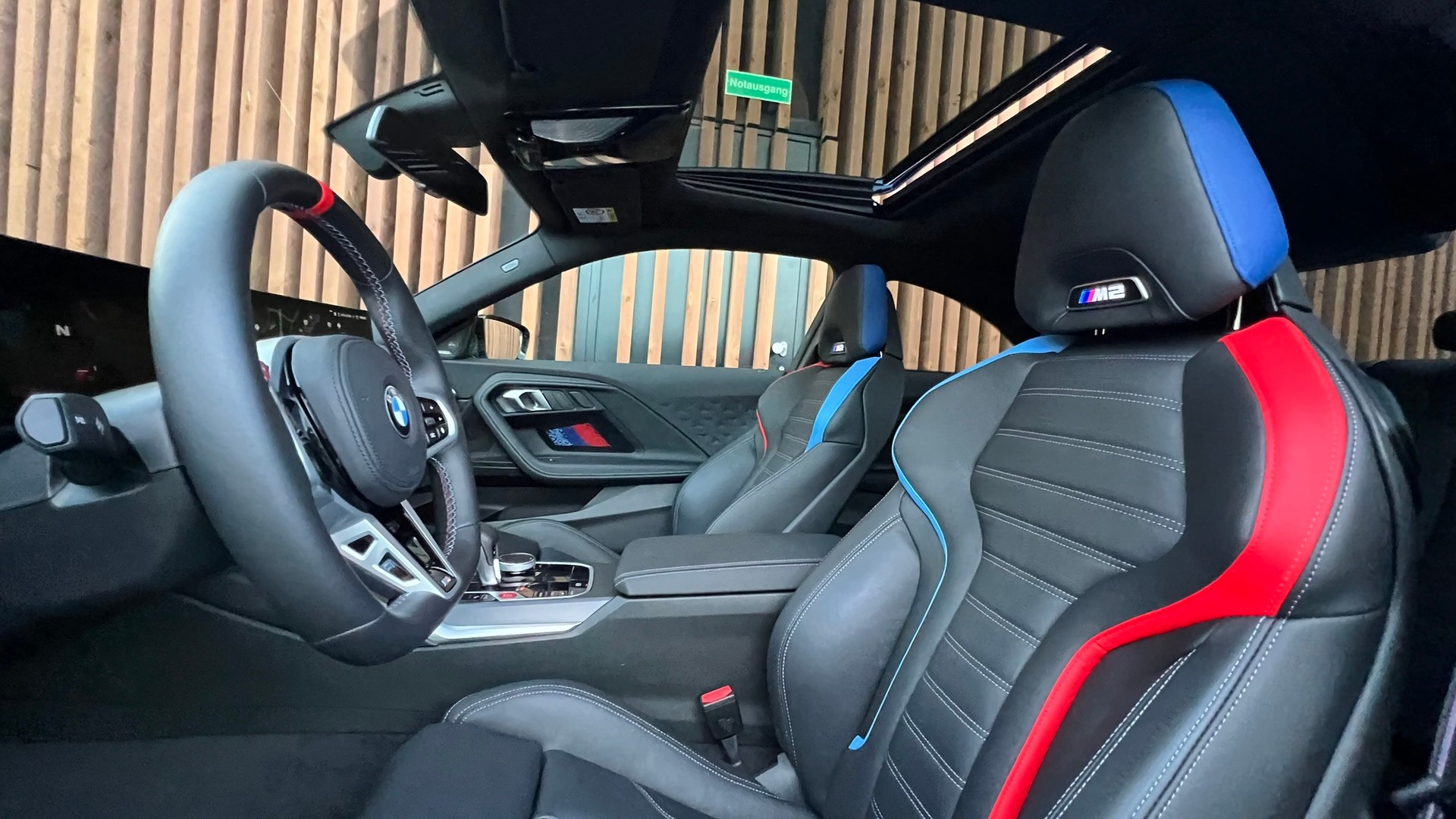 BMW M2 STEPTRONIC LSI CARBON l 480 PS-image-22