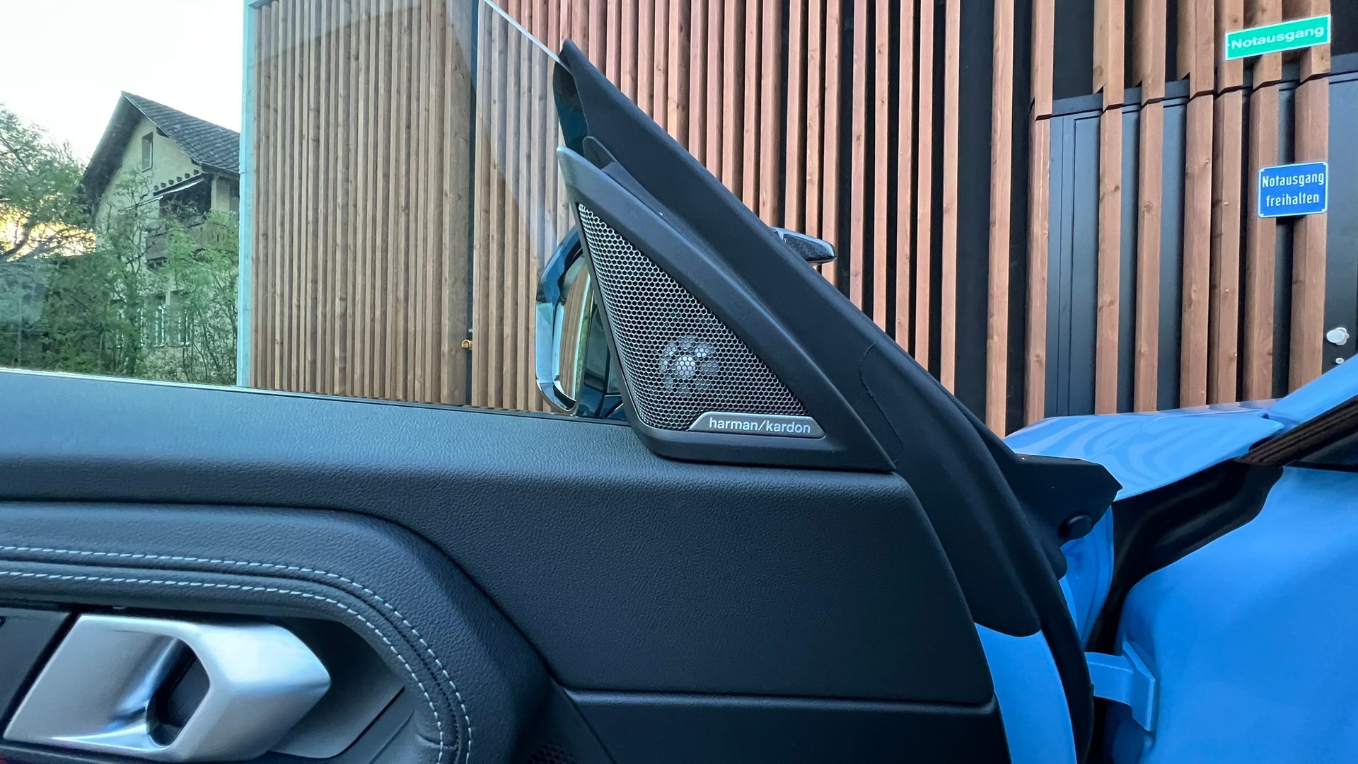 BMW M2 STEPTRONIC LSI CARBON l 480 PS-image-29