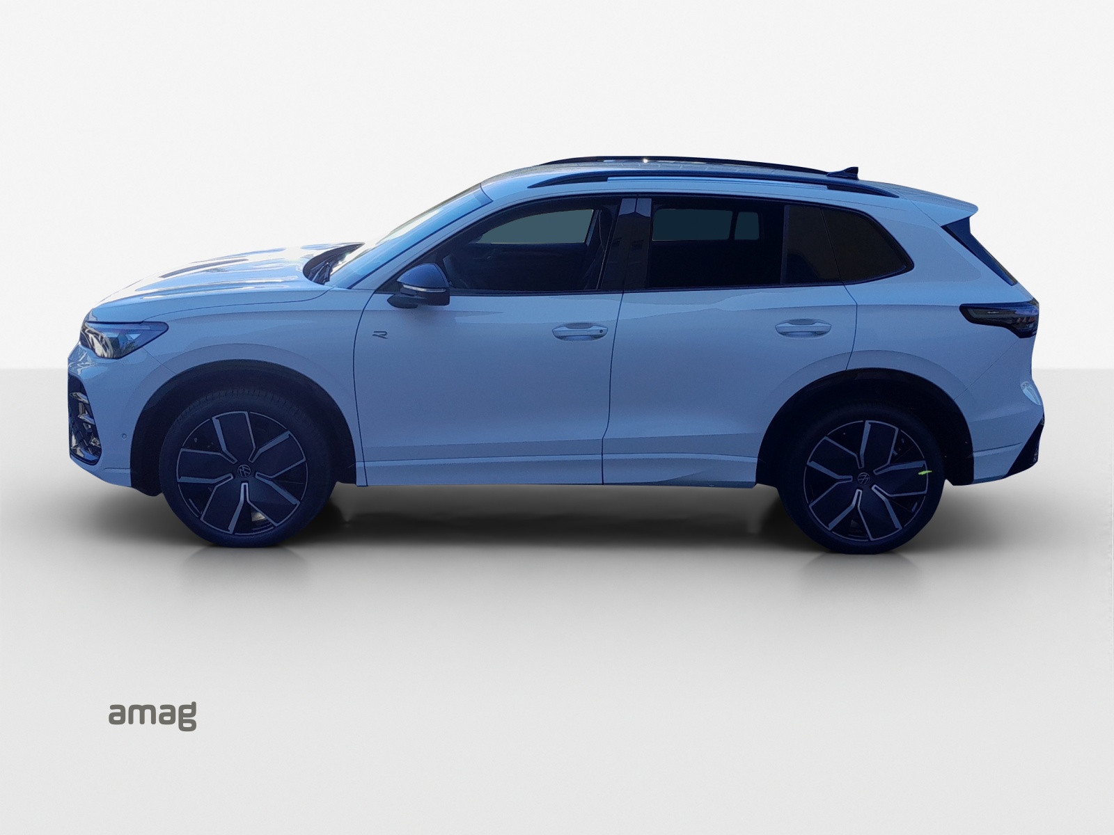 VW Tiguan 2.0 TDI SCR R-Line 4Motion DSG-image-1