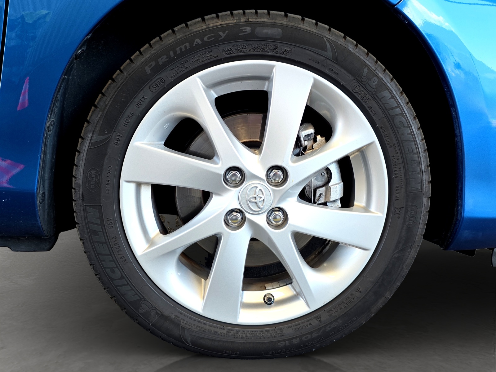 TOYOTA Yaris 1.5 VVT-i HSD Trend-image-14