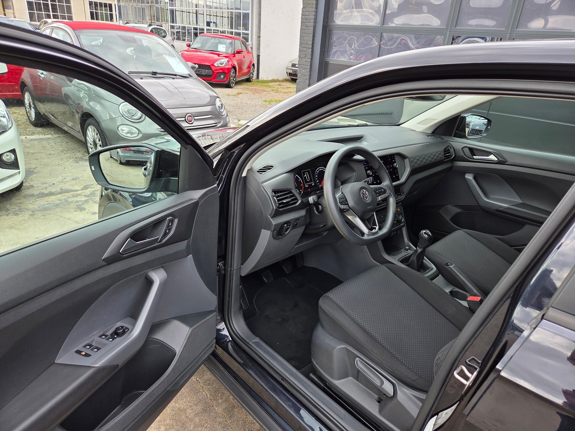 VW T-Cross 1.0 TSI-image-9