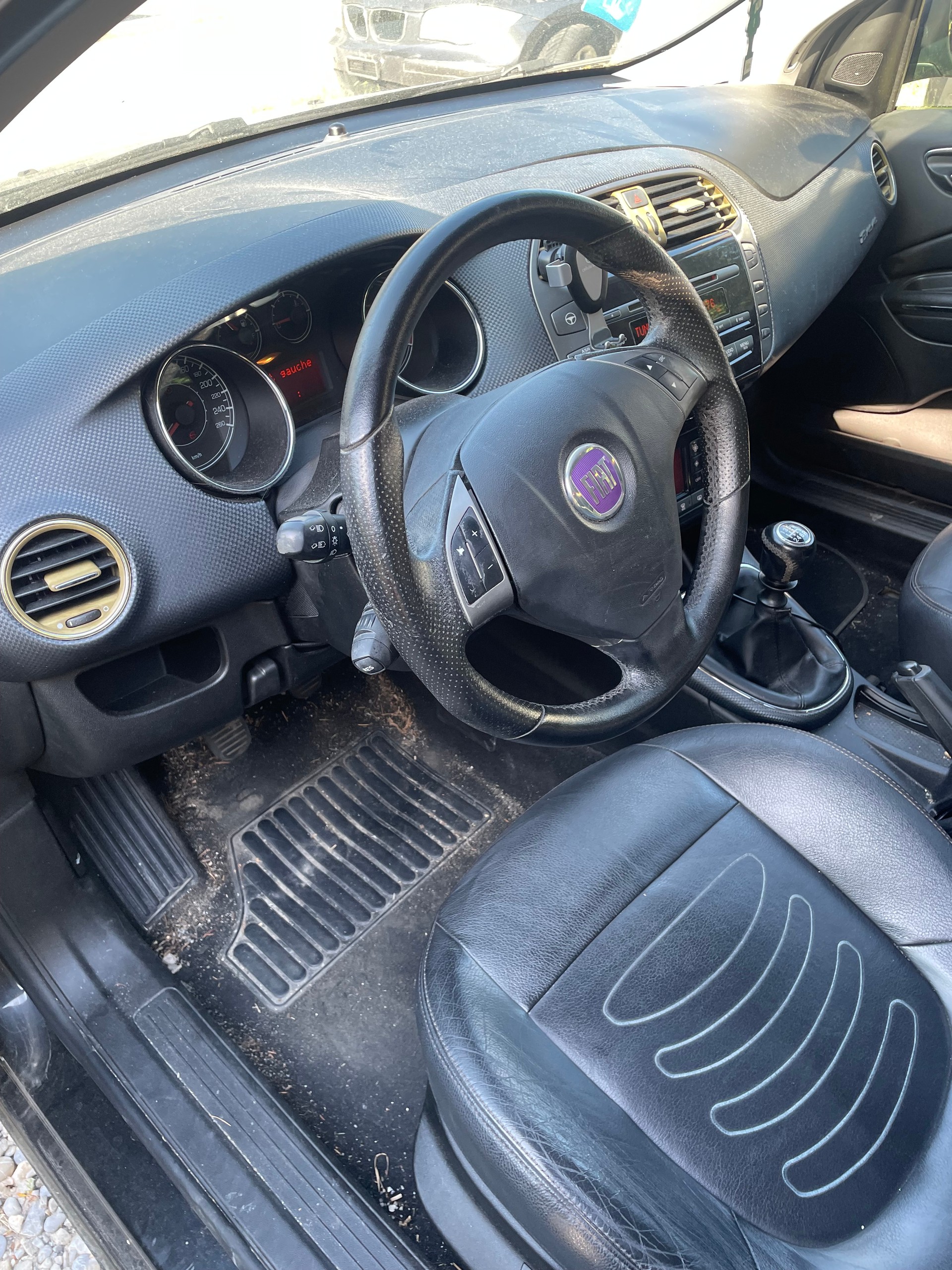 FIAT Bravo 1.9 16V JTD Emotion-image-8