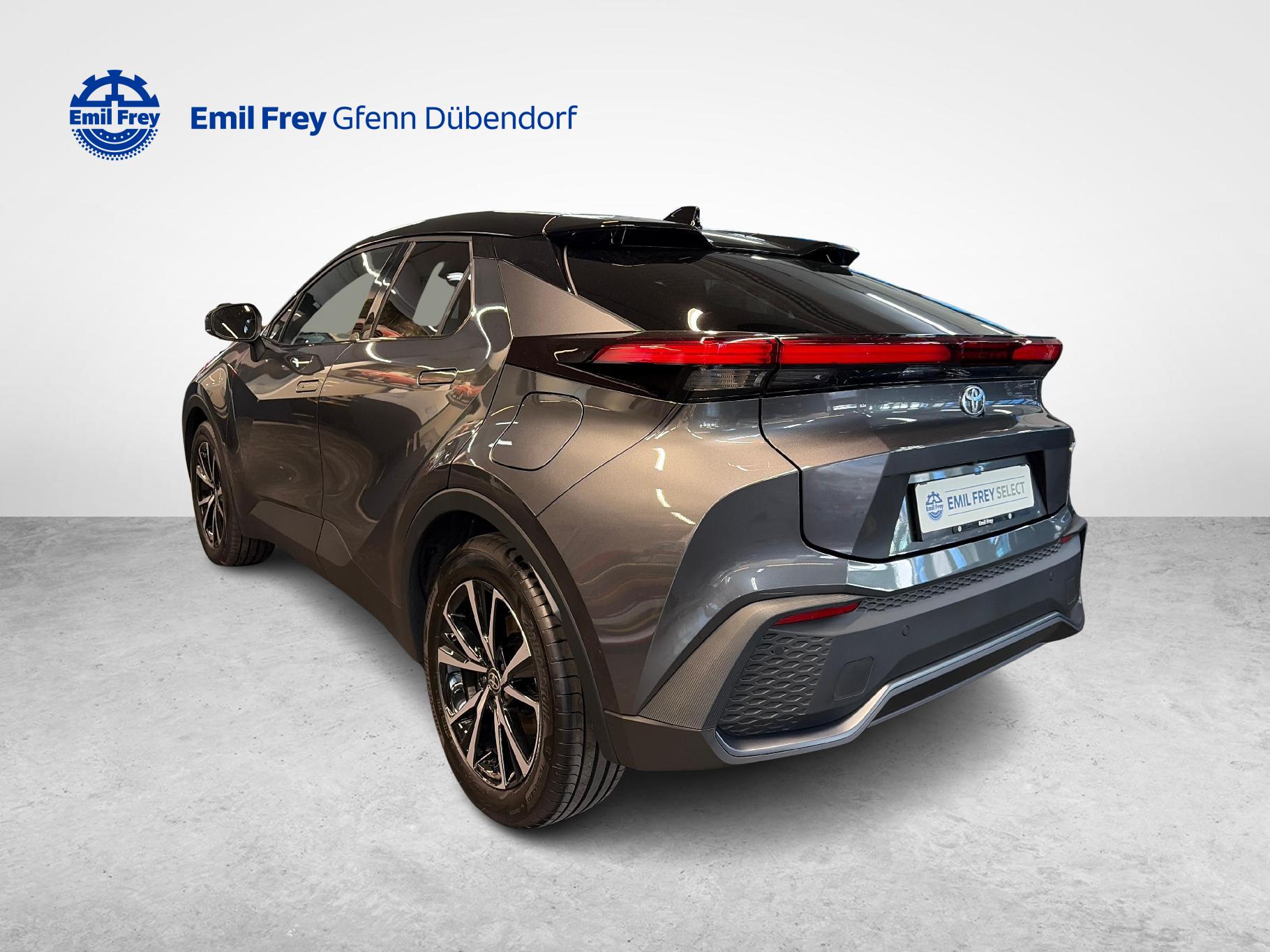 TOYOTA C-HR 2.0 PHEV Swiss Edition-image-5