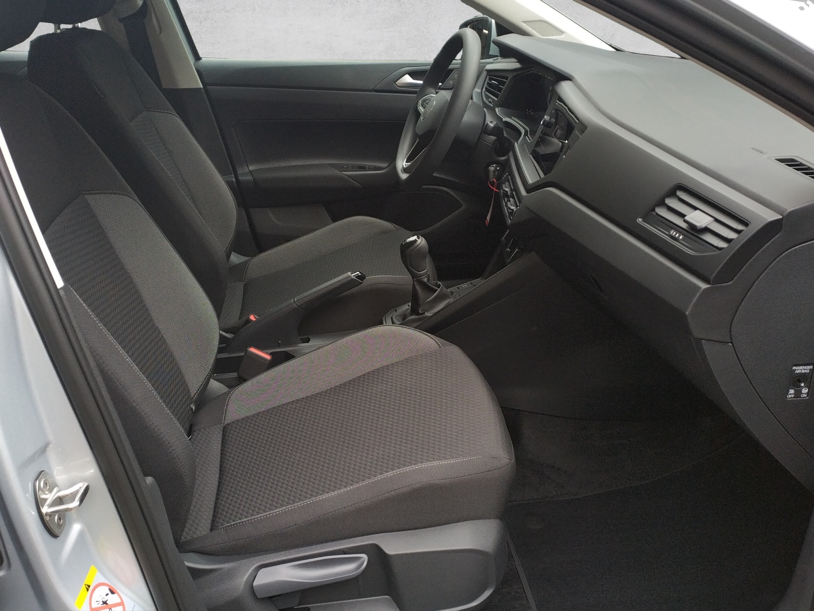 VW Polo 1.0 TSI Trend-image-12
