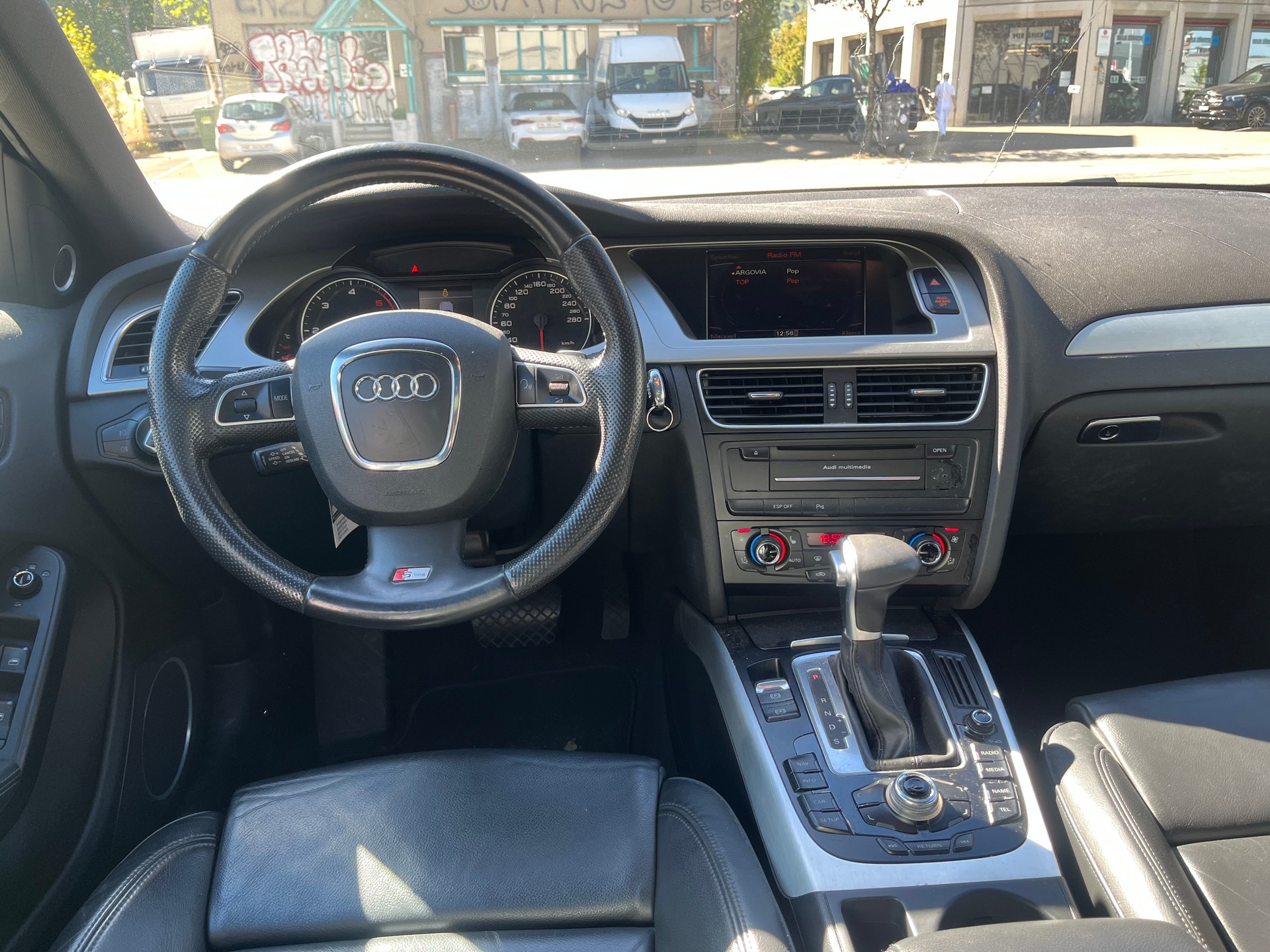 AUDI A4 Avant 3.0 TDI add Blue quattro tiptronic-image-5