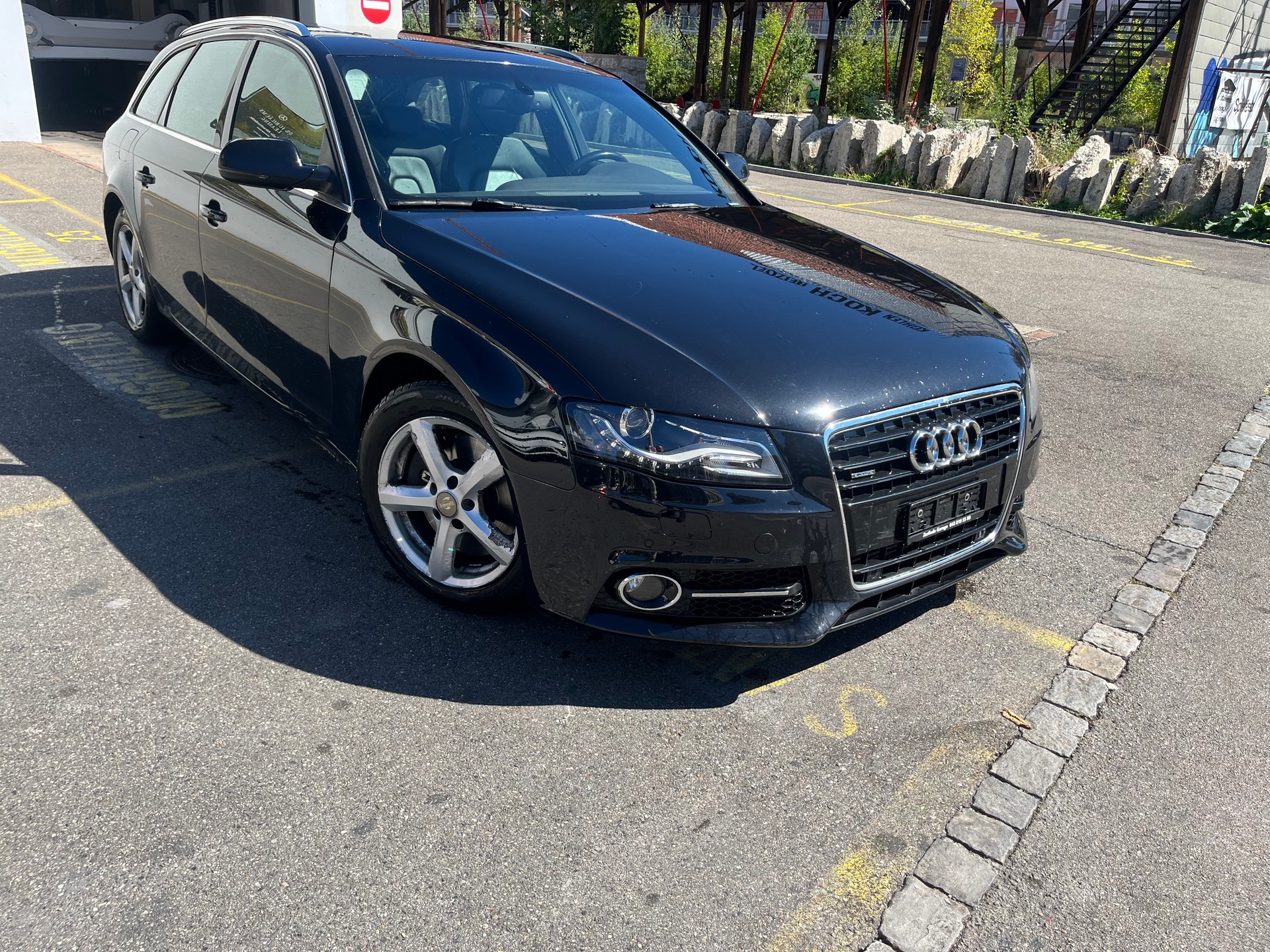 AUDI A4 Avant 3.0 TDI add Blue quattro tiptronic-image-1