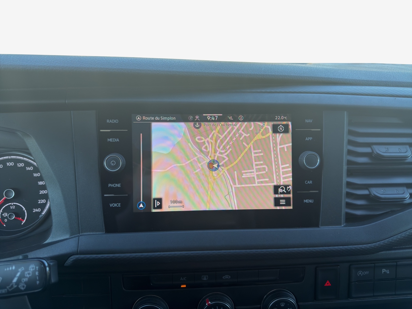VW T6.1 2.0 TDI DSG-image-14
