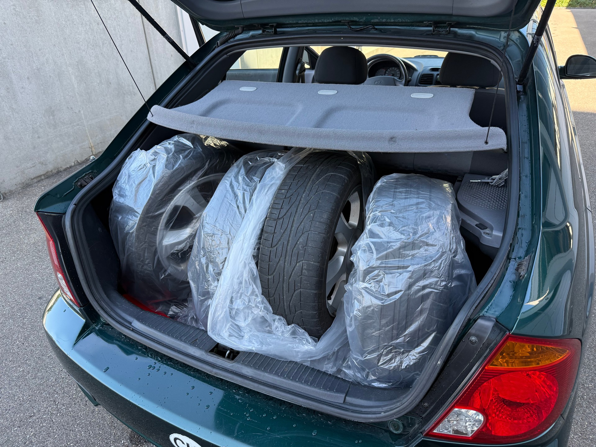 HYUNDAI Accent 1.6 GLS-image-4