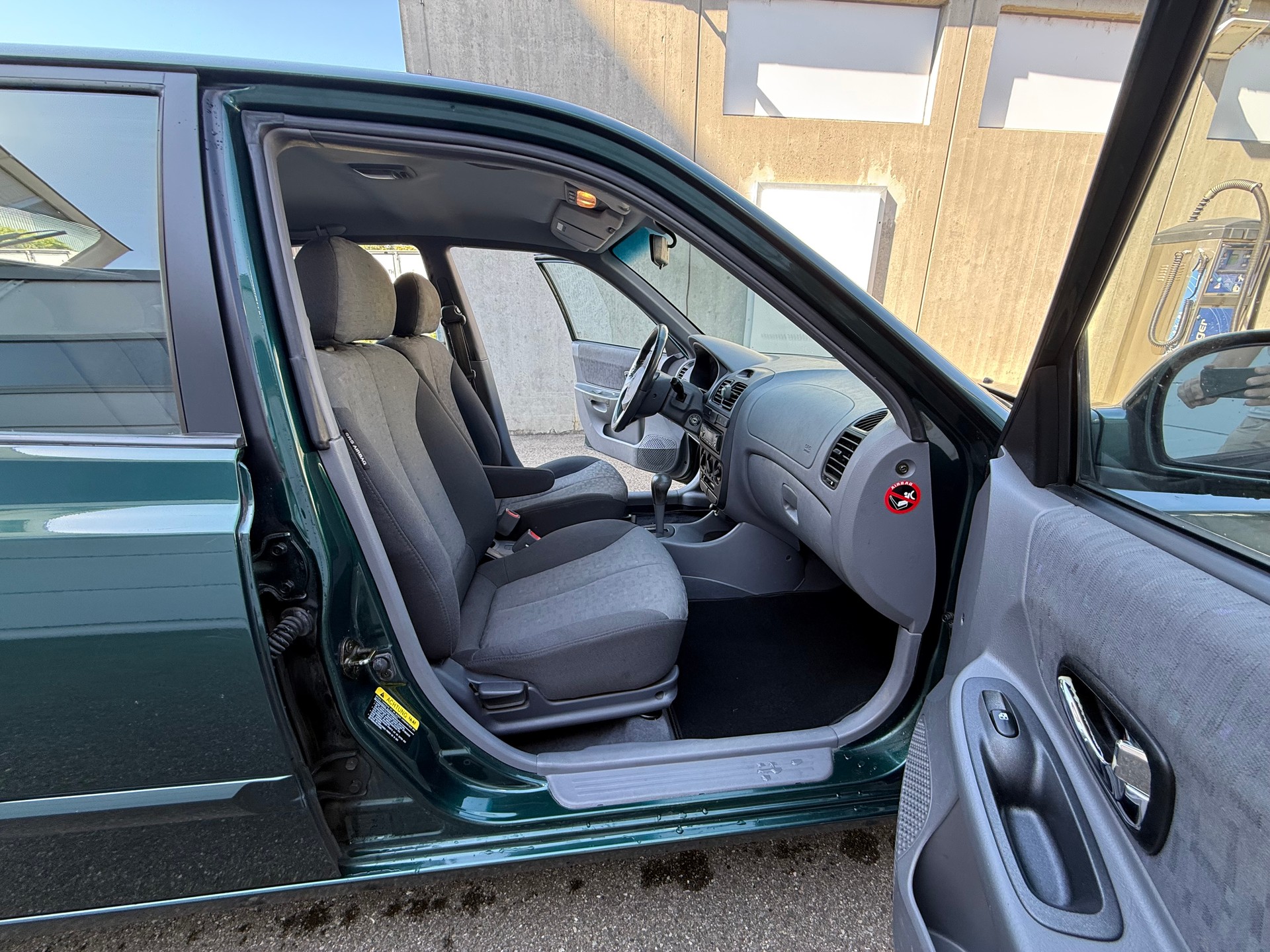 HYUNDAI Accent 1.6 GLS-image-14
