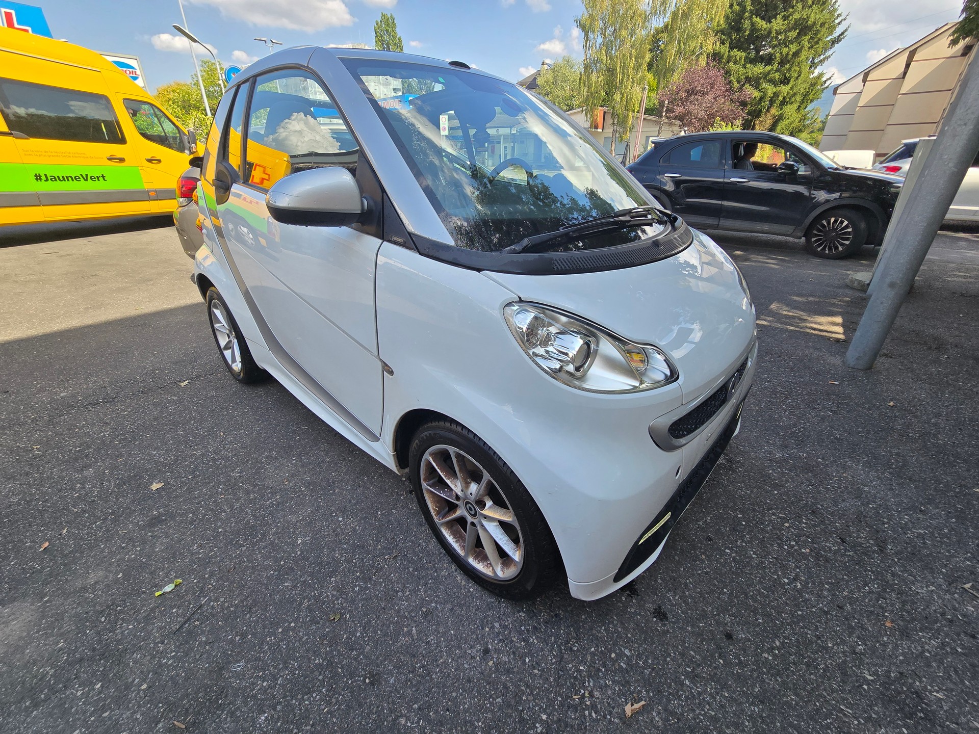SMART Cabriolet-image-5