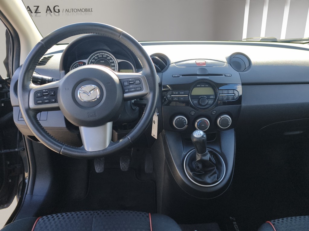 MAZDA 2 1.5 MZR Sport-image-6