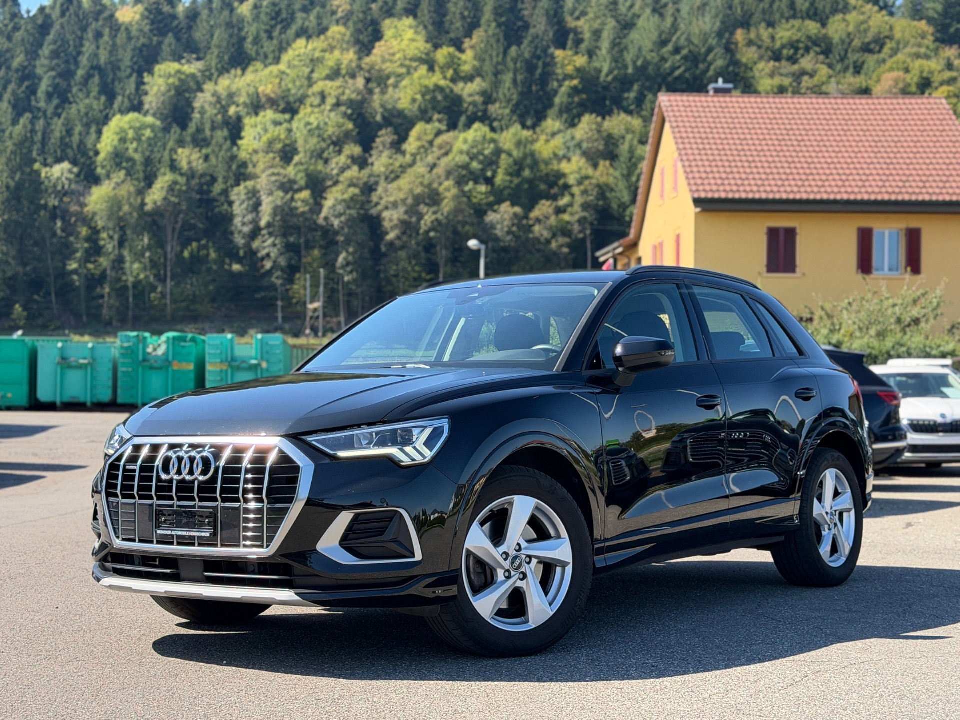 AUDI Q3 40 TFSI advanced quattro S-tronic-image-0