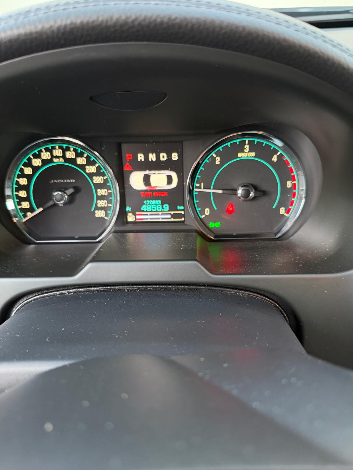 JAGUAR 3.0 V6 D-image-5