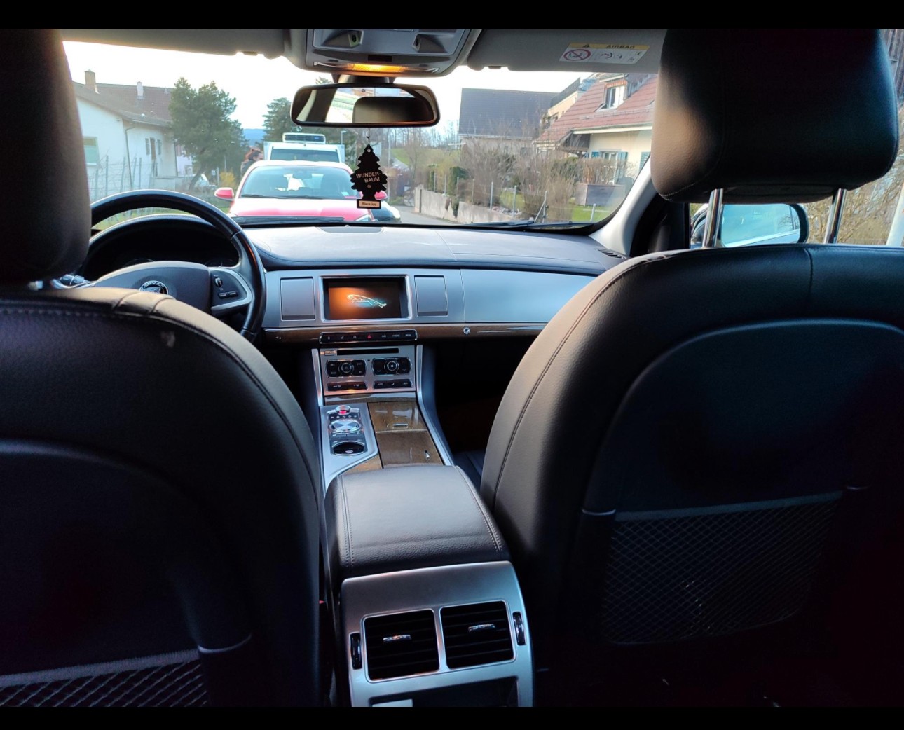 JAGUAR 3.0 V6 D-image-4