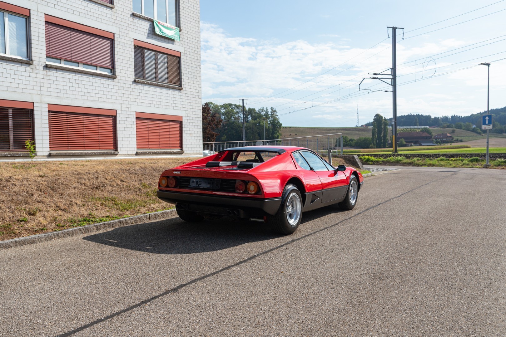 FERRARI 512 BB (Vergaser)-image-4