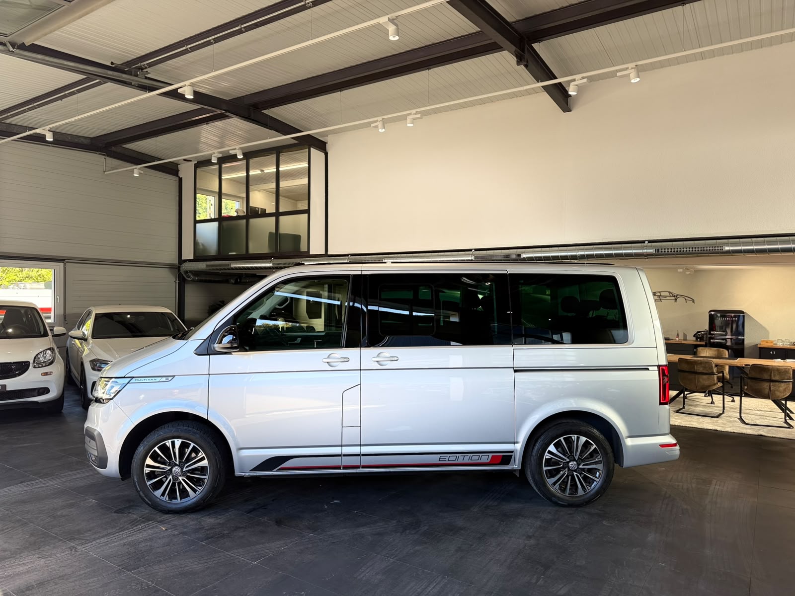 VW T6.1 Multivan 2.0 TDI Comfortline Edition DSG-image-1