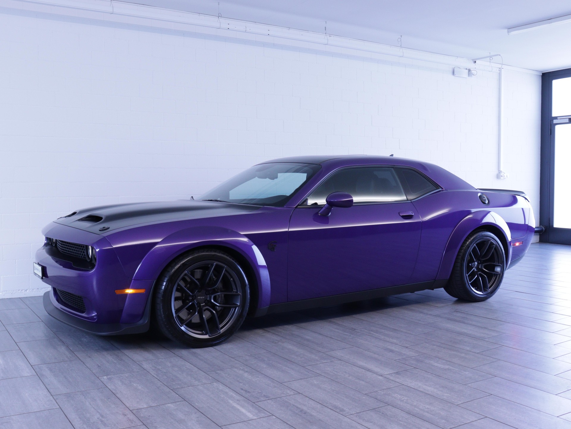 DODGE Challenger 6.2 V8 SC HEMI SRT Hellcat Redeye WB-image-2