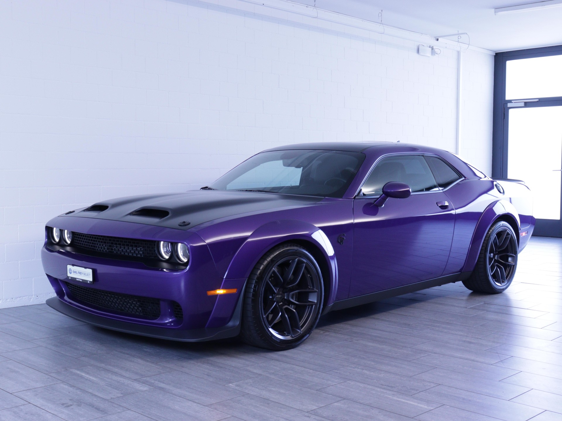 DODGE Challenger 6.2 V8 SC HEMI SRT Hellcat Redeye WB-image-0