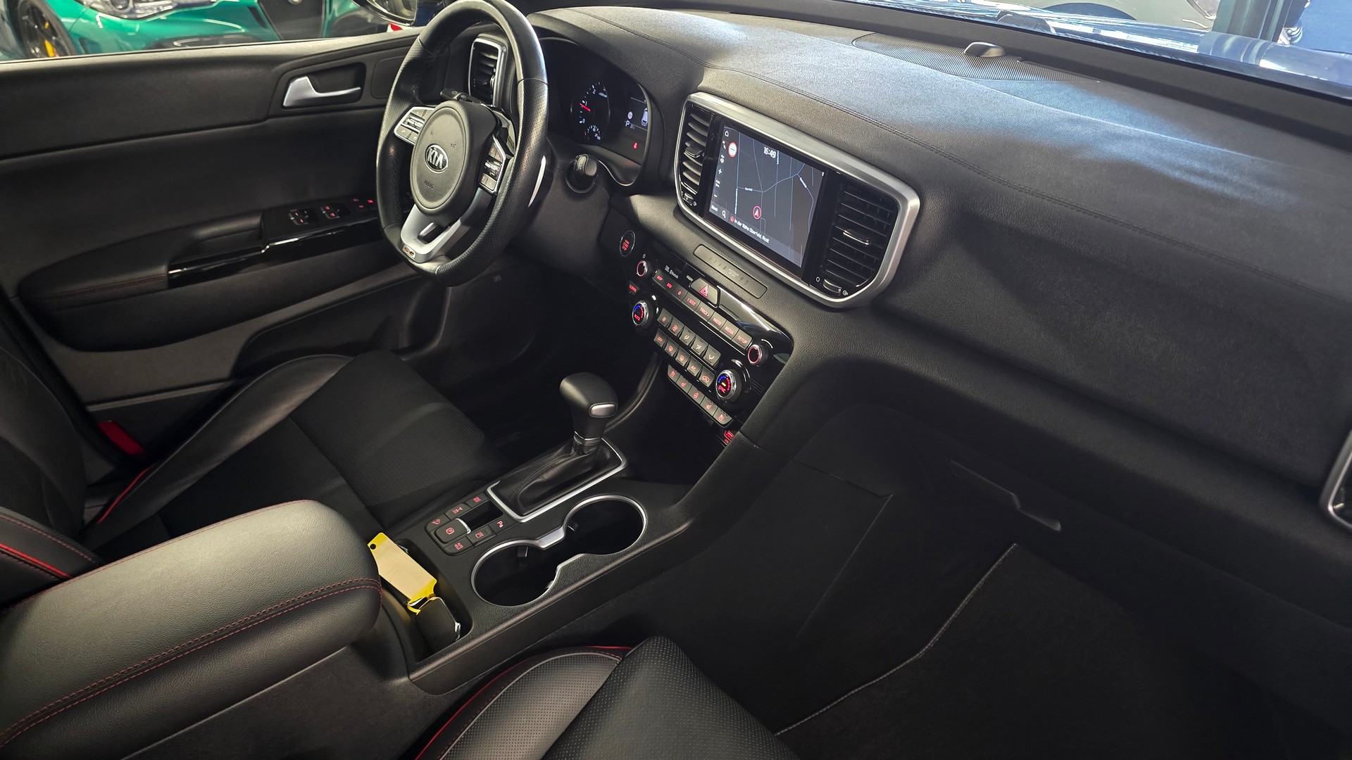 KIA Sportage 1.6CRDi Mild Hybrid GT-Line 4WD DCT-image-21